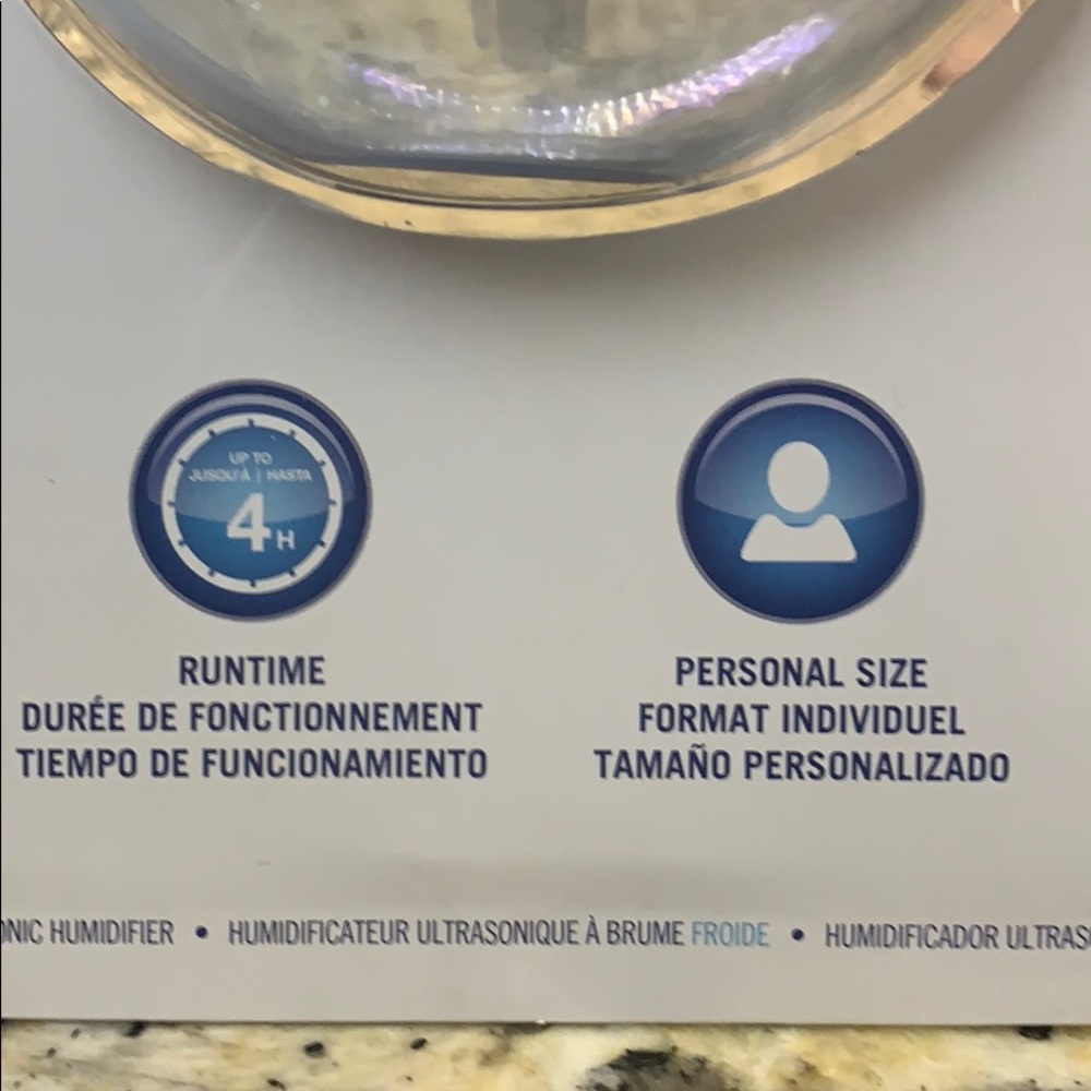 Portable Humidifier - Picture 3 of 4